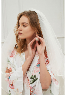 (Backorder) Petra Floral Ruffle Robe in White